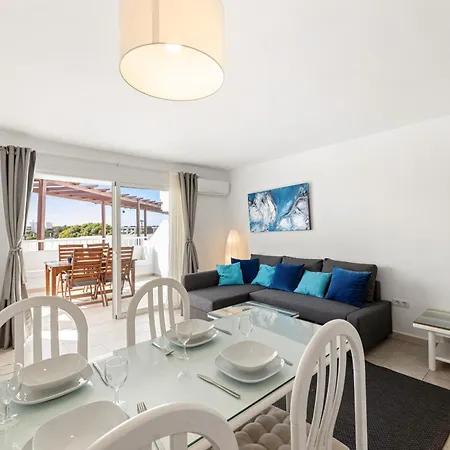 Apartamento Apartamento Perla en Costa Teguise de Lanzarote con piscina, parking privado y playa cercana Costa Teguise